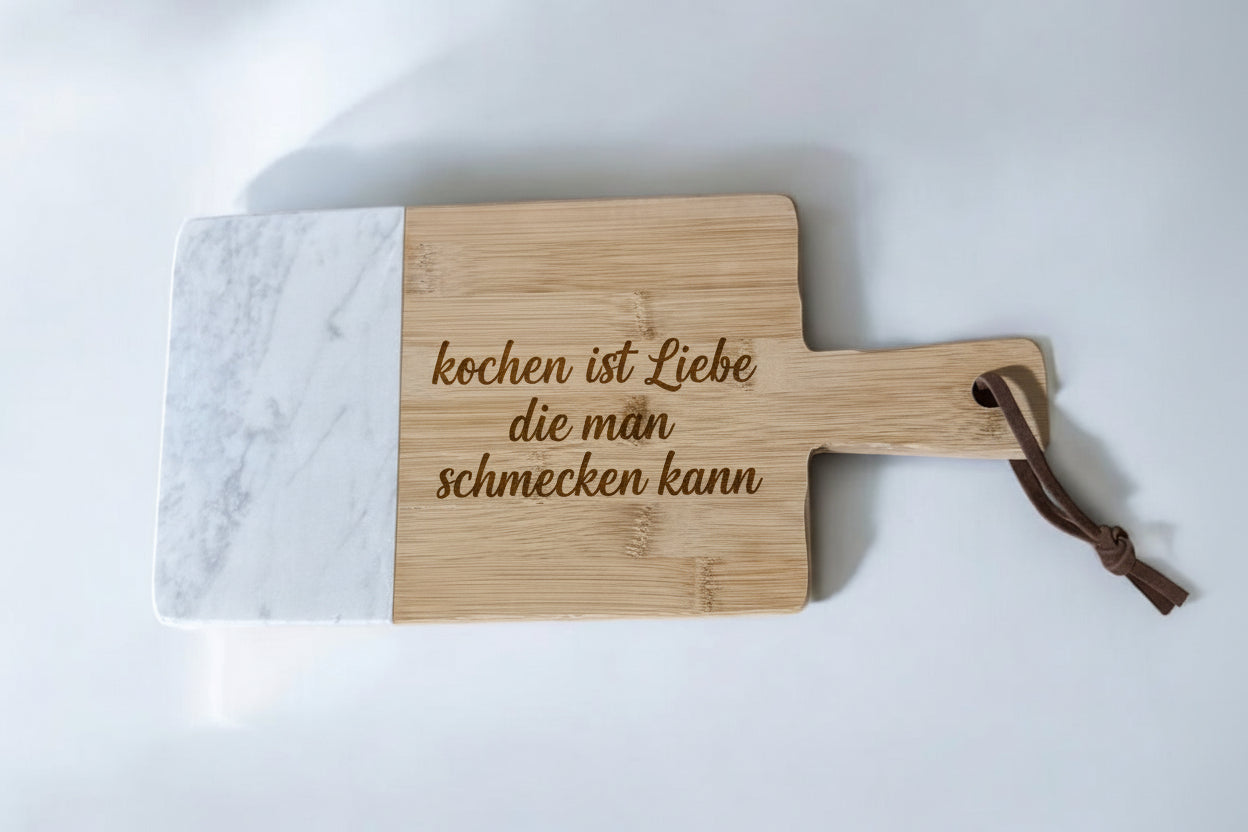 Bambus Schneidebrett mit Marmor personalisierbar – mit Gravur