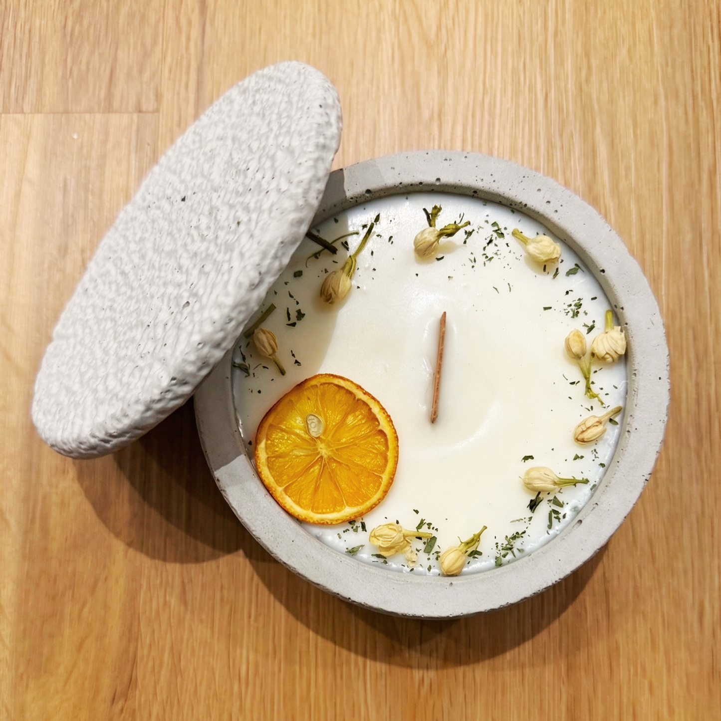 Betonkerze Citronella Lifestyle – Terrasse Sommer Duft – nachhaltige Kerze Südschwarzwald Deutschland