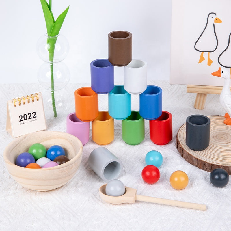  Montessori Zuordnungsspiel Holz – 12 bunte Kugeln für frühkindliche Bildung